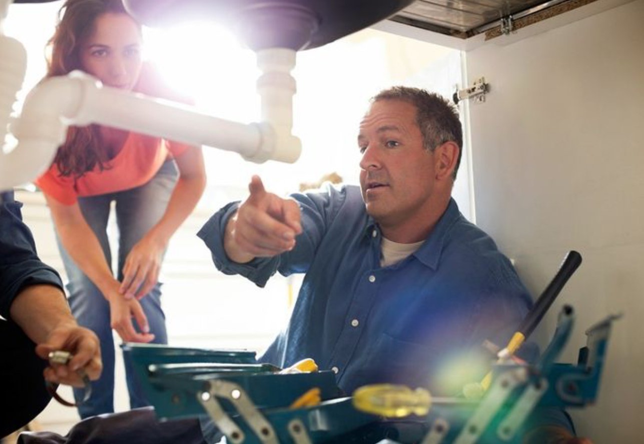 benefits-of-choosing-a-commercial-plumber-clog-kings