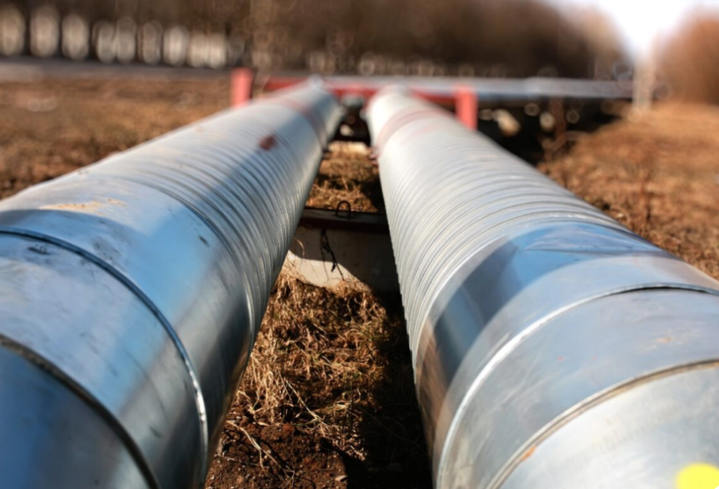 3 Common Signs of a Damaged Sewer Pipe